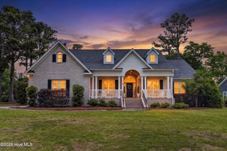 8900 Champion Hills Drive, Wilmington, NC 28411