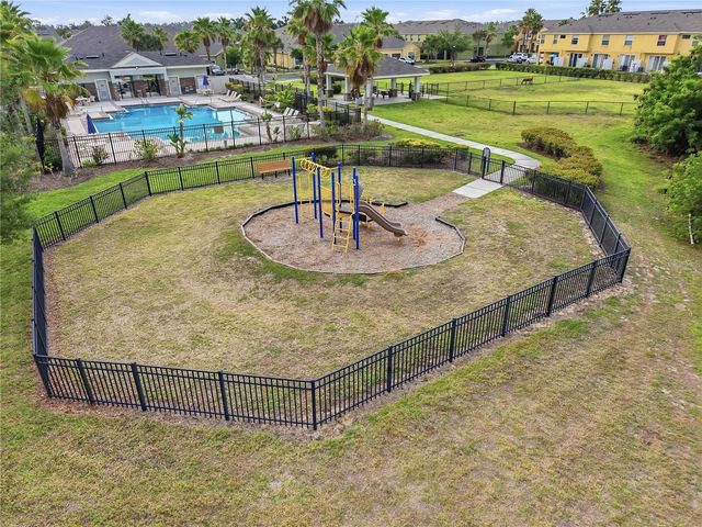 1827 HARBOUR BLUE STREET, Ruskin, FL 33570