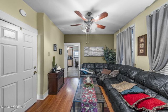 659 Kennedy Boulevard, Bayonne, NJ 07002
