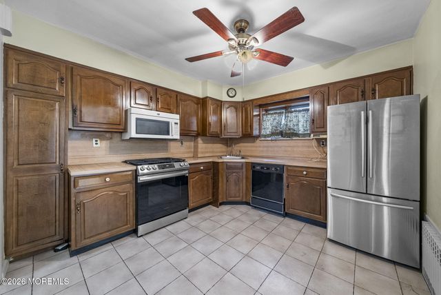 659 Kennedy Boulevard, Bayonne, NJ 07002