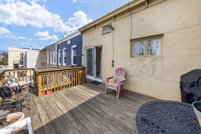 659 Kennedy Boulevard, Bayonne, NJ 07002
