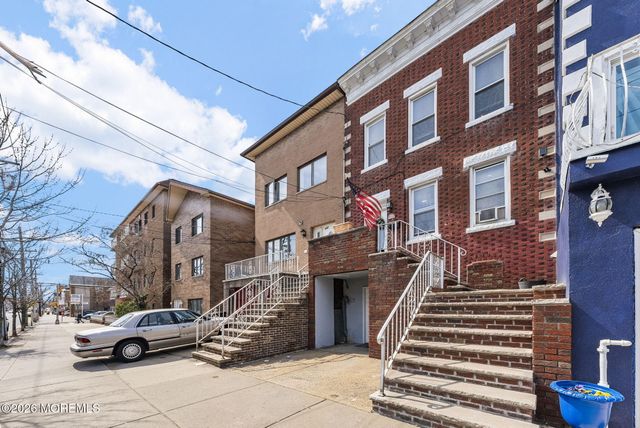 659 Kennedy Boulevard, Bayonne, NJ 07002