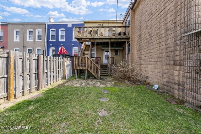 659 Kennedy Boulevard, Bayonne, NJ 07002