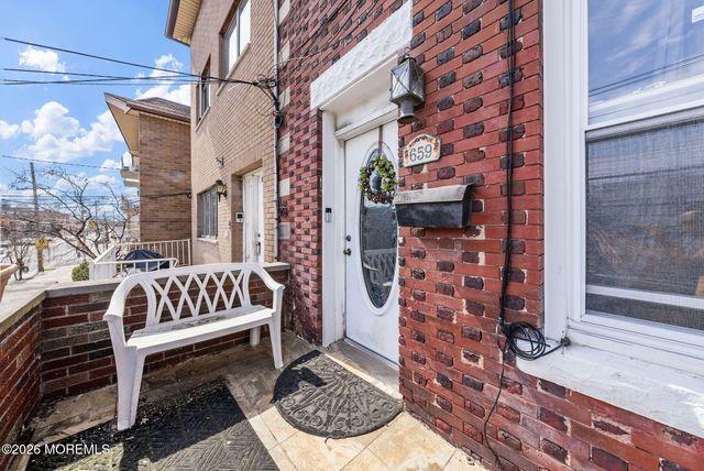 659 Kennedy Boulevard, Bayonne, NJ 07002