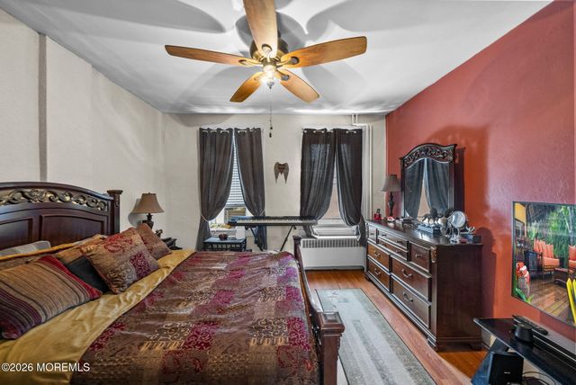 659 Kennedy Boulevard, Bayonne, NJ 07002