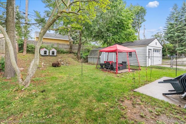 5309 Granger Drive, Lansing, MI 48911