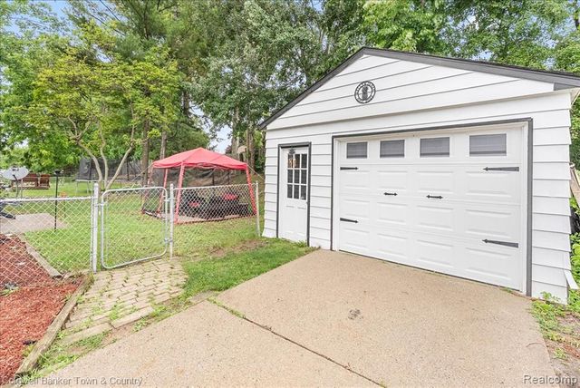 5309 Granger Drive, Lansing, MI 48911