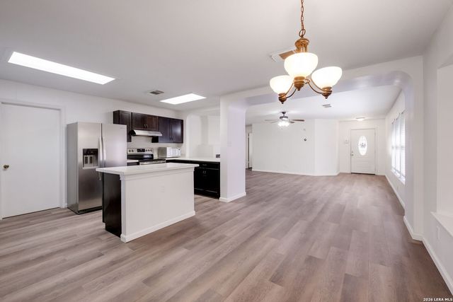 5147 Senisa Springs, San Antonio, TX 78251