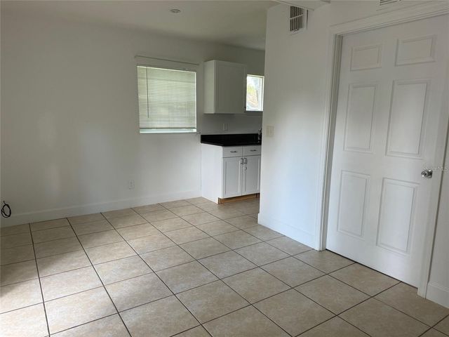 2416 S MAYER AVENUE 6, Orlando, FL 32806