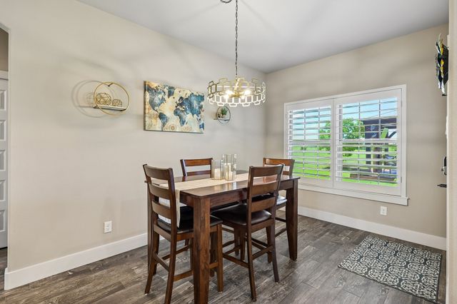 1287 Chartres, Oak Ridge, TX 75142