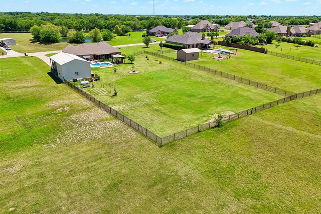 1287 Chartres, Oak Ridge, TX 75142