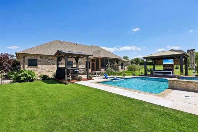 1287 Chartres, Oak Ridge, TX 75142