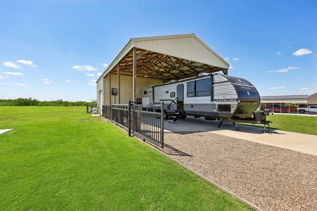 1287 Chartres, Oak Ridge, TX 75142