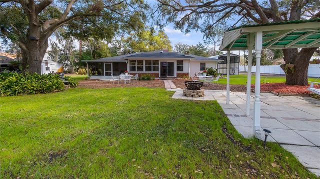 11136 BRONSON RD, Clermont, FL 34711