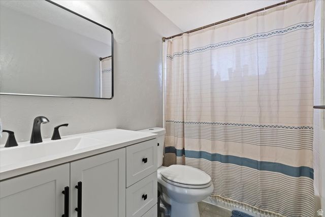 5578 W POACHER CIR, Salt Lake City, UT 84118