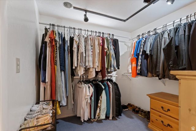 5578 W POACHER CIR, Salt Lake City, UT 84118