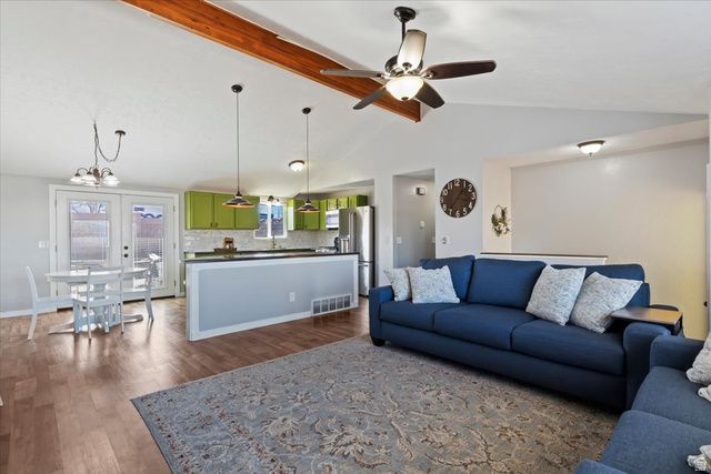 5578 W POACHER CIR, Salt Lake City, UT 84118