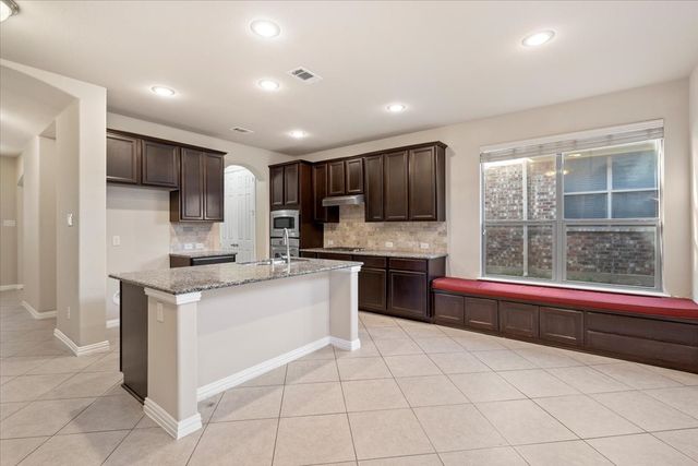 1028 Chickasaw Drive, Carrollton, TX 75010