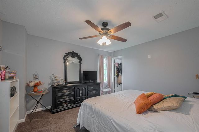5514 Avenue M, Santa Fe, TX 77510