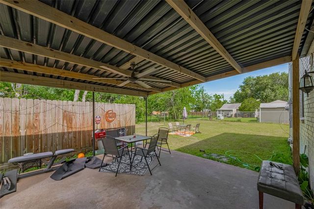 5514 Avenue M, Santa Fe, TX 77510