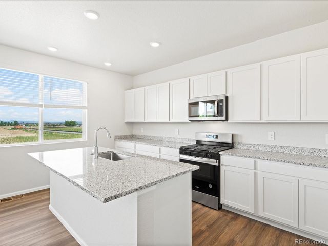 2721 73rd Avenue Court, Greeley, CO 80634