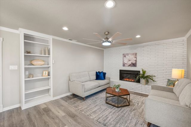 710 Greenland Way, Grand Prairie, TX 75050