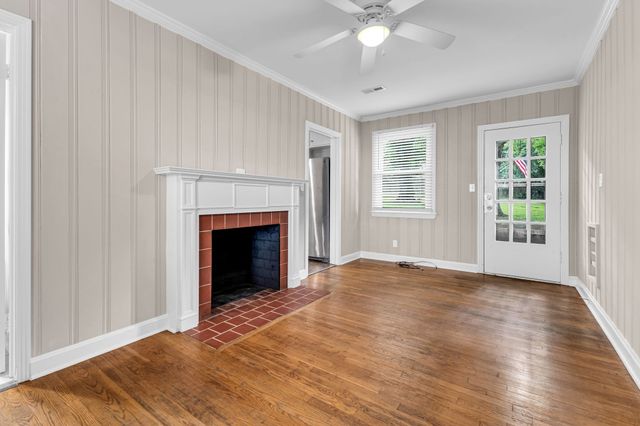 123 White Bridge Pike, Nashville, TN 37209