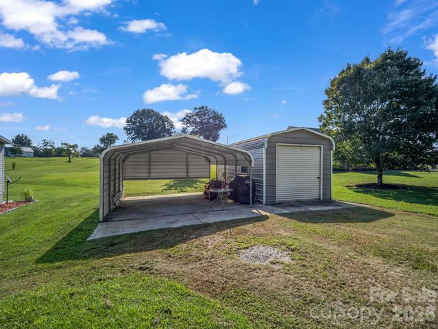 168 Gun Club Road, Bostic, NC 28018