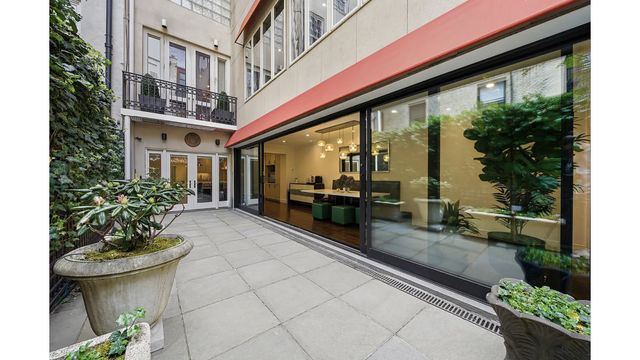 67 E 82ND Street, New York City, NY 10028