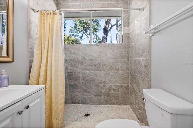 1571 S MYRTLE AVENUE, Clearwater, FL 33756