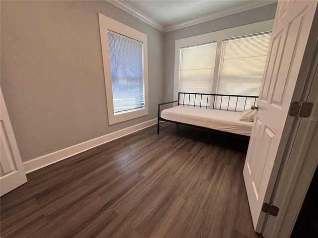 1571 S MYRTLE AVENUE, Clearwater, FL 33756