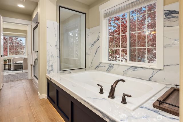 315 4th Avenue S, Kirkland, WA 98033