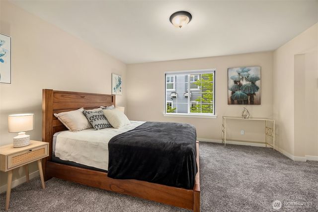 315 4th Avenue S, Kirkland, WA 98033