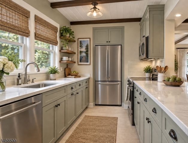 915 Plymouth Lake Dr, Stillwater Twp., NJ 07860
