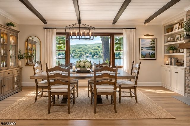 915 Plymouth Lake Dr, Stillwater Twp., NJ 07860