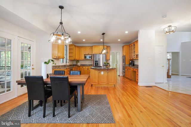 3234 NAVY, Oak Hill, VA 20171