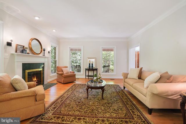 3234 NAVY, Oak Hill, VA 20171
