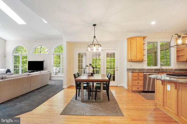 3234 NAVY, Oak Hill, VA 20171