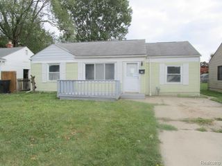 26140 Nagel Street, Roseville, MI 48066