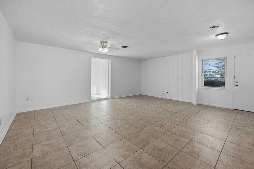 3558 Winston Road, Fort Worth, TX 76109 — photo 5