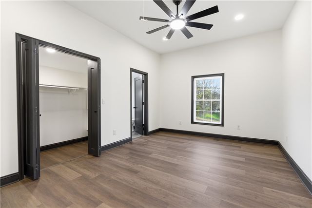 1 E 5th Street, Greenville, SC 29611