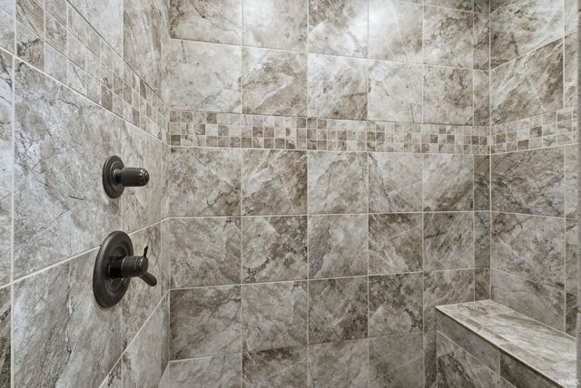 13601 Alicante Way, Fort Wayne, IN 46845