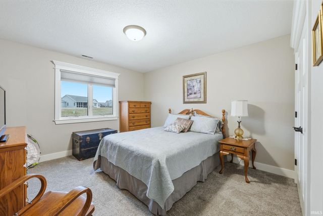 13601 Alicante Way, Fort Wayne, IN 46845