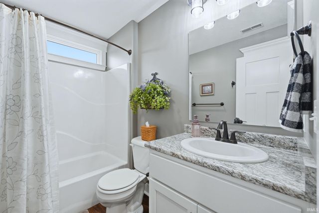 13601 Alicante Way, Fort Wayne, IN 46845