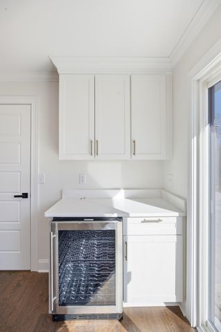 294 Idle Hour Drive, Lexington, KY 40502