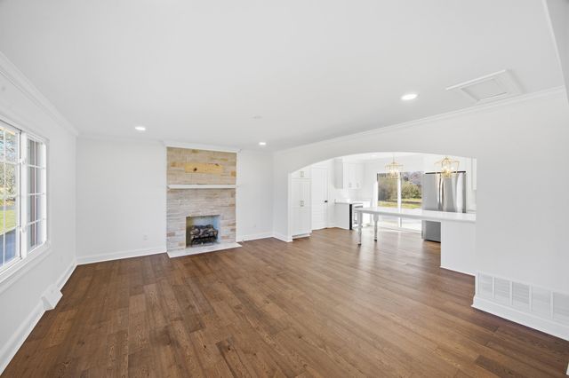 294 Idle Hour Drive, Lexington, KY 40502