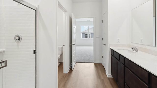 6300 Redwood Trail, Wonder Lake, IL 60097