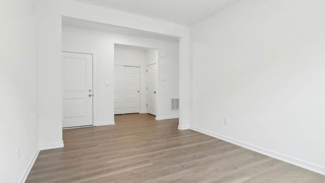 6300 Redwood Trail, Wonder Lake, IL 60097