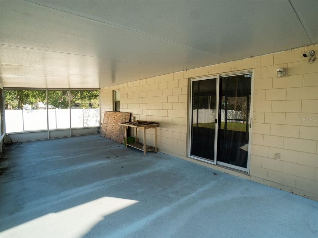 Image 12 of property listing at 9502 LUPINE AVENUE, Orlando, FL 32824