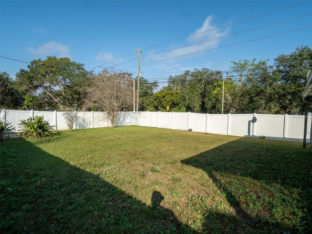 Image 14 of property listing at 9502 LUPINE AVENUE, Orlando, FL 32824